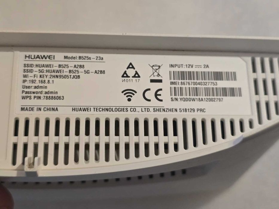 Modem (Router) Wireless 4G+ Huawei B525s-23a LTE Cat6 300Mbps Dual-Band AC1600 Liber de Rețea