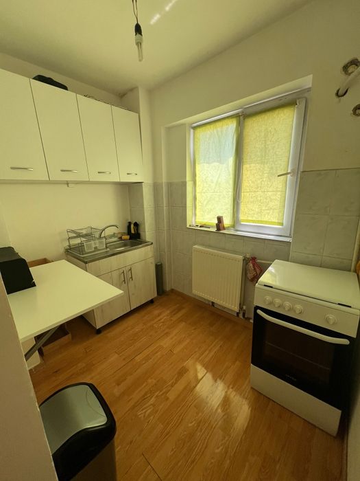 Garsoniera de închiriat Bulevardul București