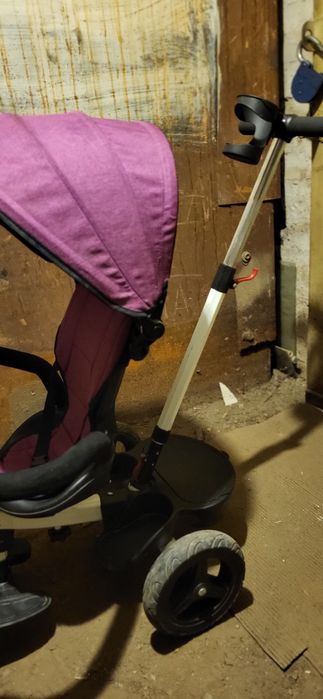 Велосипед трёхколёсный