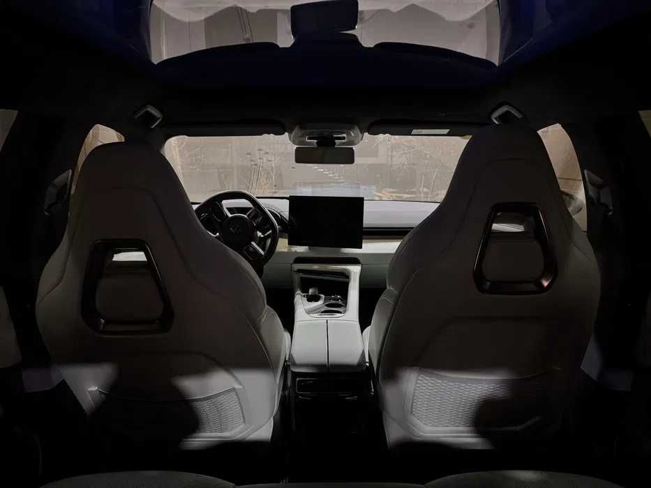 Zeekr 001 you Z-sport