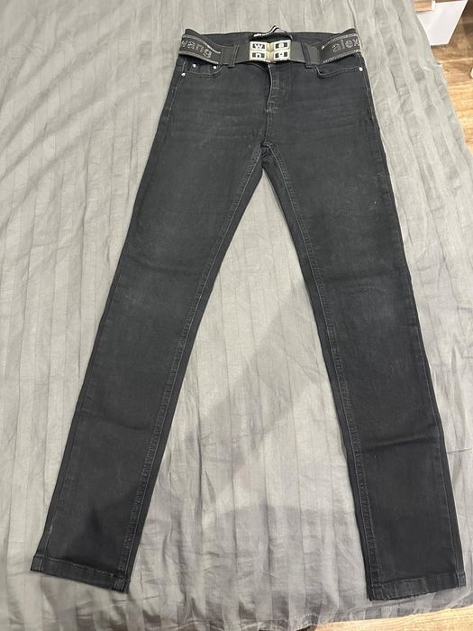 Дънки на Александър