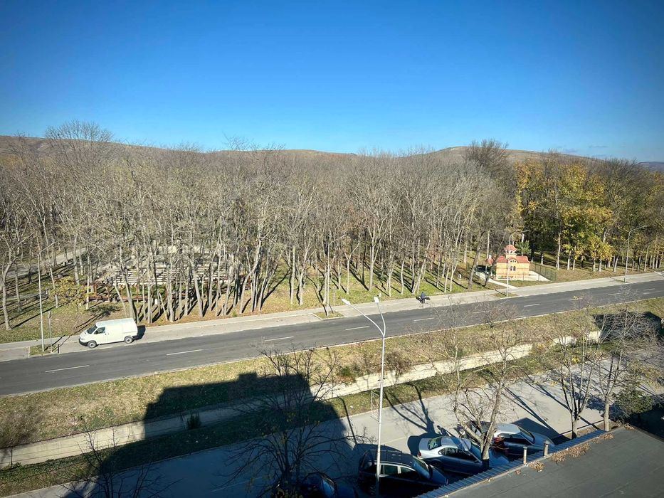 Дава се под наем Тристаен апартамент в Варна, Център - 72 кв.м за 229.5 € - Снимка #11