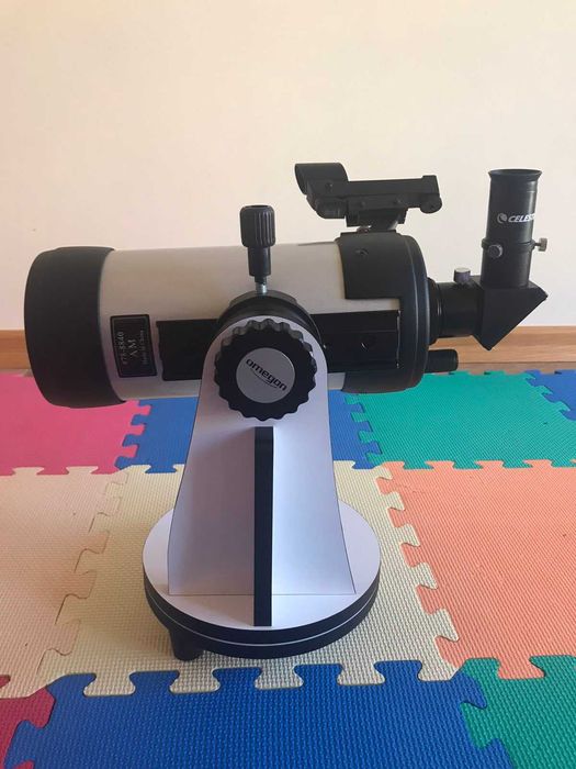 Bushnell NorthStar 102 mm/1300mm Maksutov-Cassegrain телескоп + окуляри+ диагонал+red-dot търсач