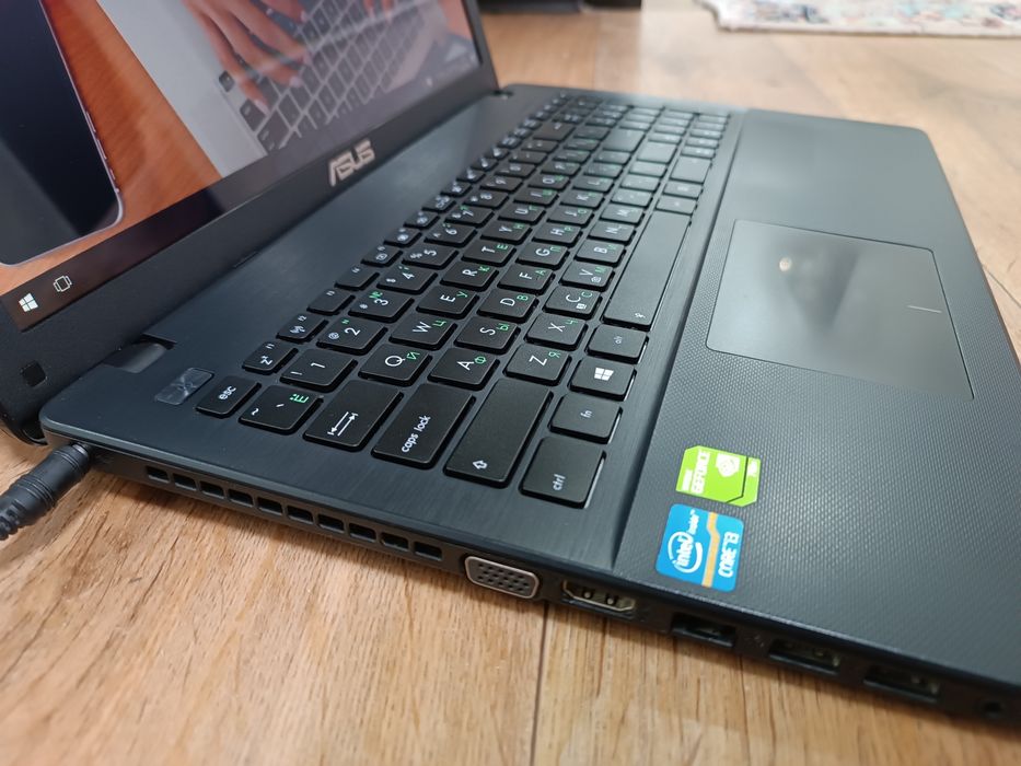 Ноутбук ASUS i3/1TB /Nvidia Windows 10.