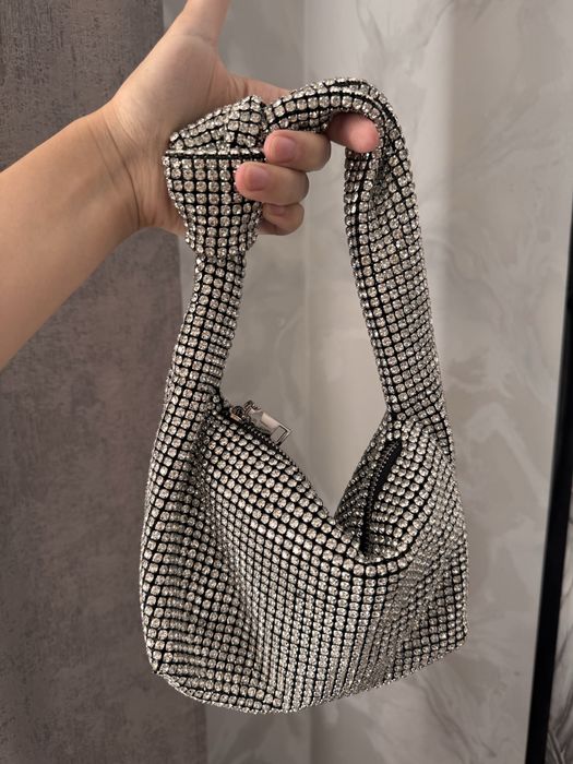 Продам сумку со стразами