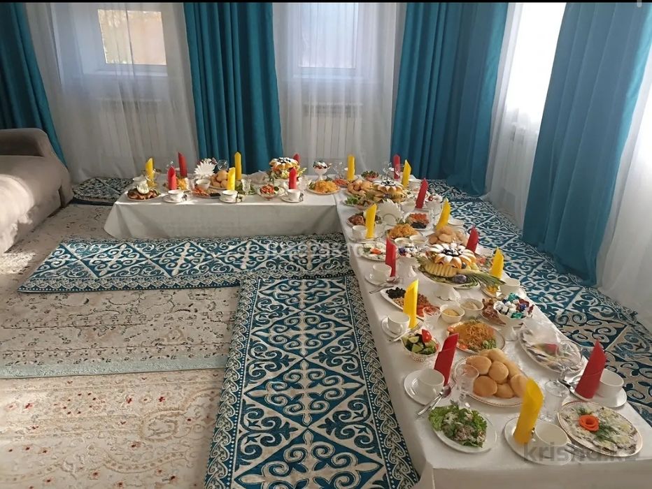 Тез арада үй сатылады