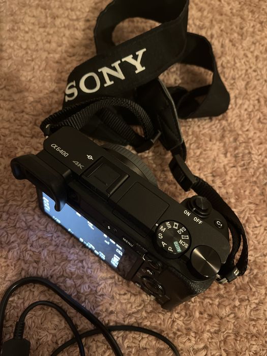 Aparat foto Mirrorless Sony A6400