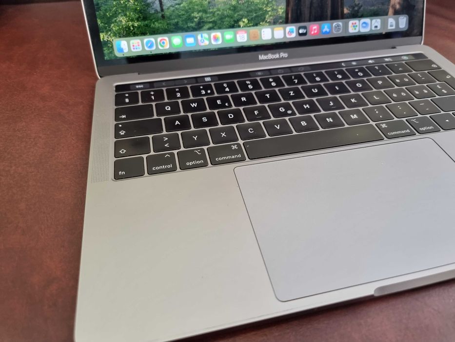 Apple MacBook PRO