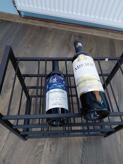 Raft Metalic pentru 16 Sticle Vin, NOU