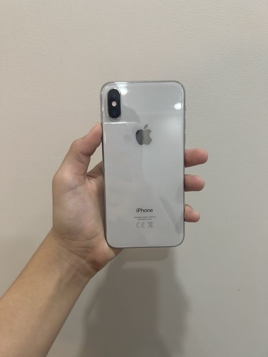 Продаю IPhone XS