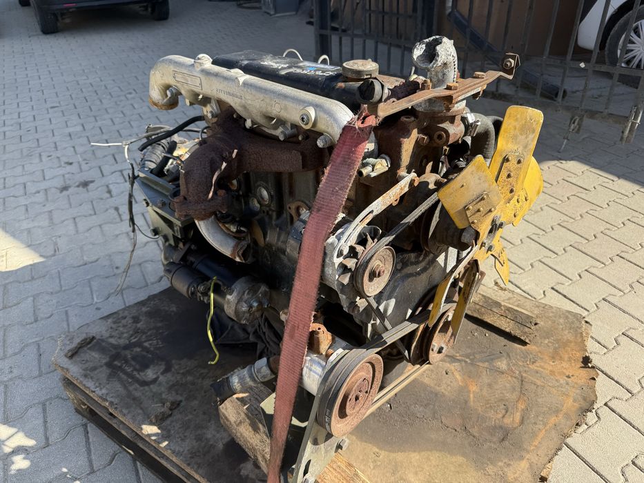 De vanzare motor Perkins 1004-40