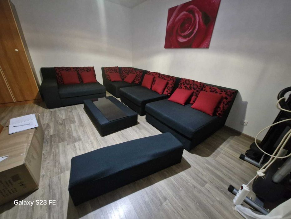 Vând colțar modular Milano