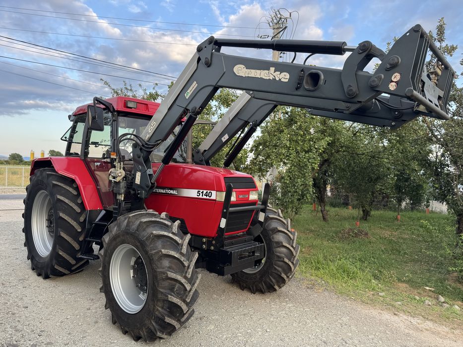 Tractor Case 5140 Cu Încărcător frontal