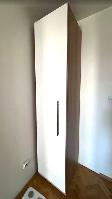 Самостоятелен гардероб 50ш х 60д х 238в