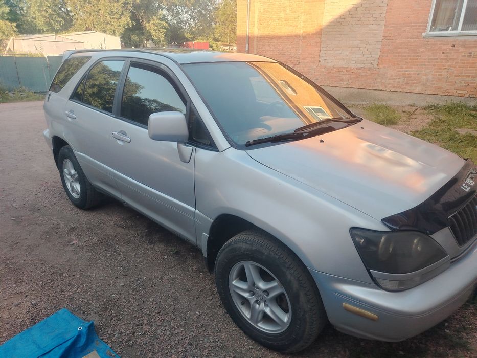 Продам лексус rx 300