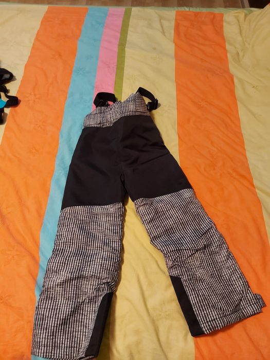 Детски ски гащеризон 8г