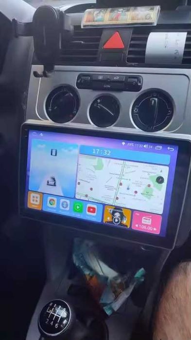 Navigatie android VW Touran 1 CarPlay AndroidAuto SIM GPS Bluetooth