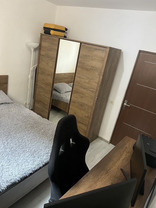 Vand apartament 2 camere decomandat, sos. Giurgiului 164 F