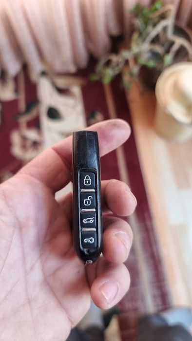 Продам пулт от Magicar 906 S толко пулт (не комплект)