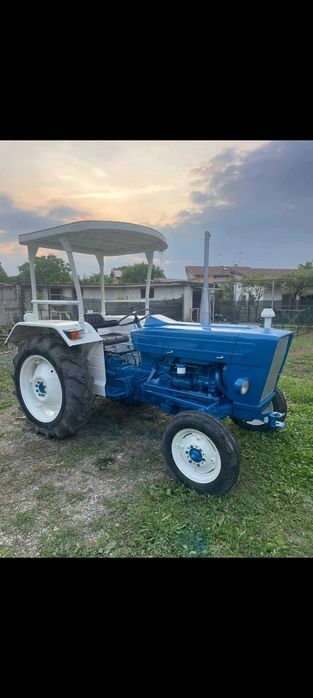 Tractor Ford 3000