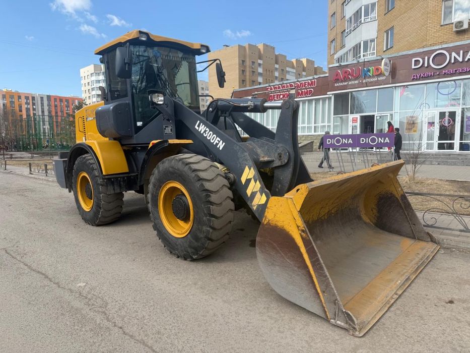 Услуги погрузчика Астана