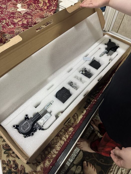 Соска для авто дверей