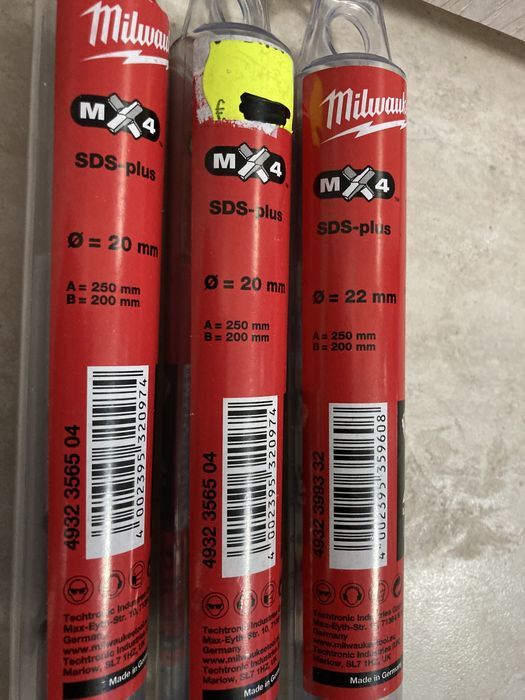 Burghie Milwaukee MX4 20x250mm si 22x250mm Noi Italia cu 4 Pastile