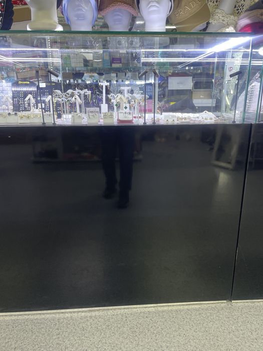 Продам шкаф для аксессуаров