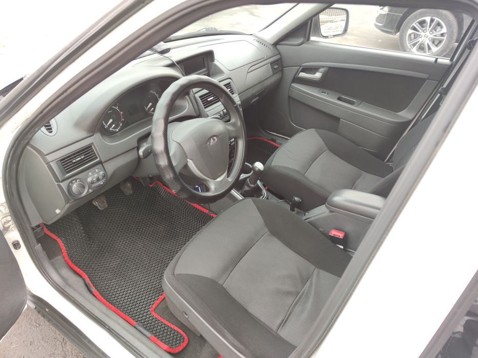 Продам Ладу Приору