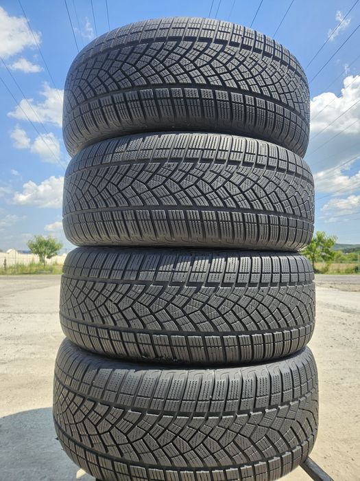 Vând anvelope iarna 255/55/19 255/55r19 GOODYEAR