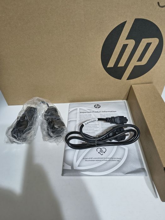 Laptop HP 250 G10 -NOU (sigilat)