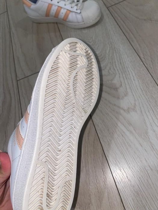 Adidasi adidas superstar