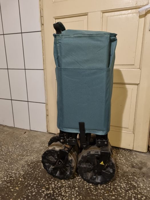 Vand carucior pliabil camping sau  plaja