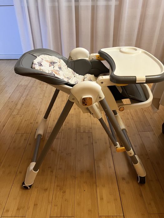 Стульчик доя кормления