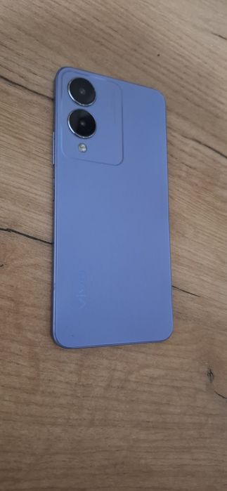 VIVO Y17S 128gb.