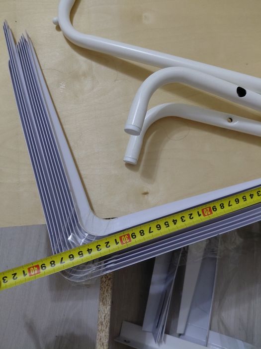 Кронштейн для полок