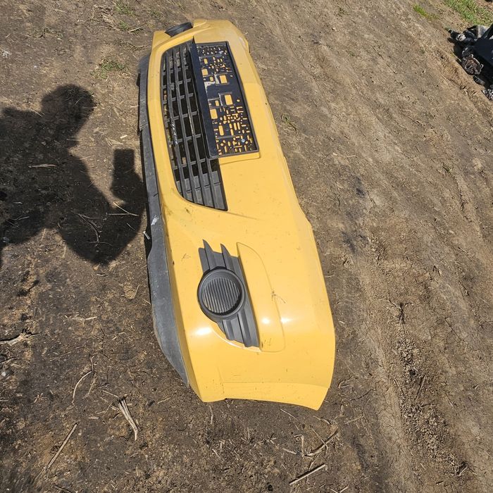 Предна  брония опел мерива