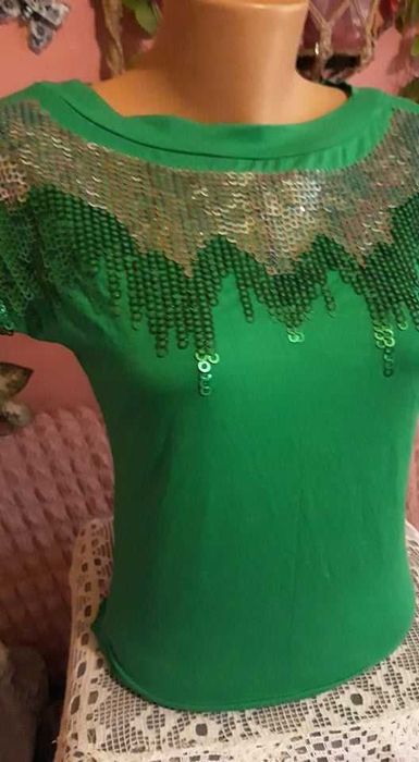 Нова Тениска с пайети