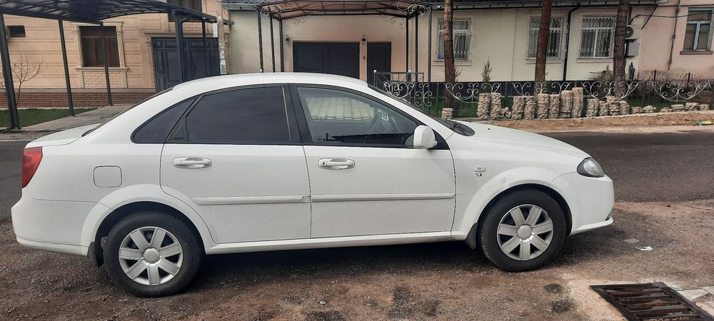 Gentra, jentra 1.5, kraska toza, 170 km, gaz-benzin, 9 ming$  kelisham