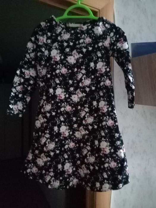 Детское платье в хорошем состоянии