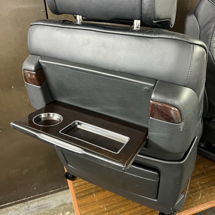 Сиденья столики bmw e38 e39 бмв е38 е39