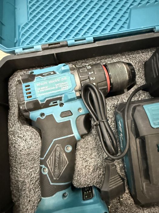 Шруповерт Makita DF488DWE (г.Актау 7мкр 12д) лот 934739