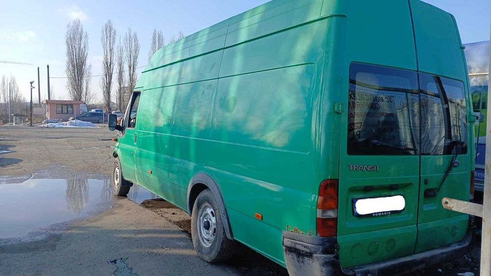 Dezmembrez Ford Transit 2.4 Diesel Din 2002 - D2FA
