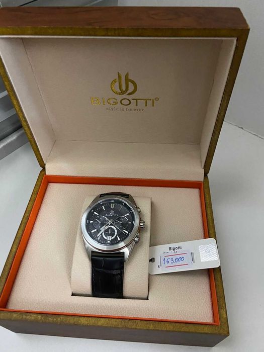 Продаётся мужские часы Bigotti