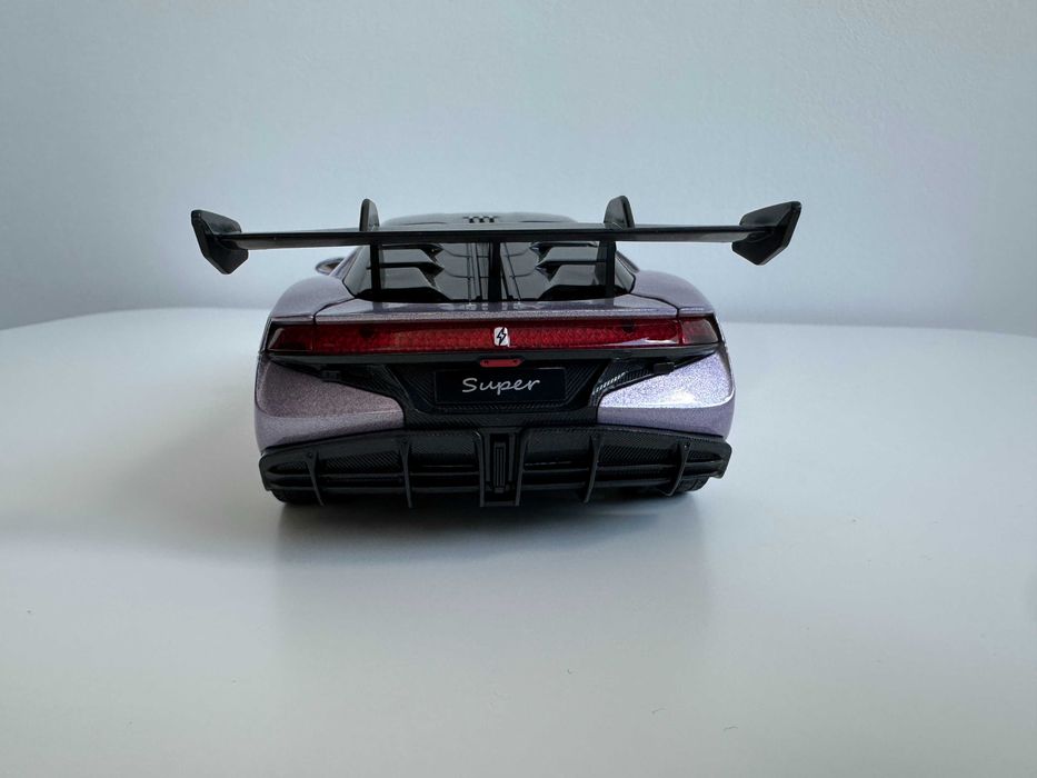 Macheta auto BYD Yangwang U9 1/24