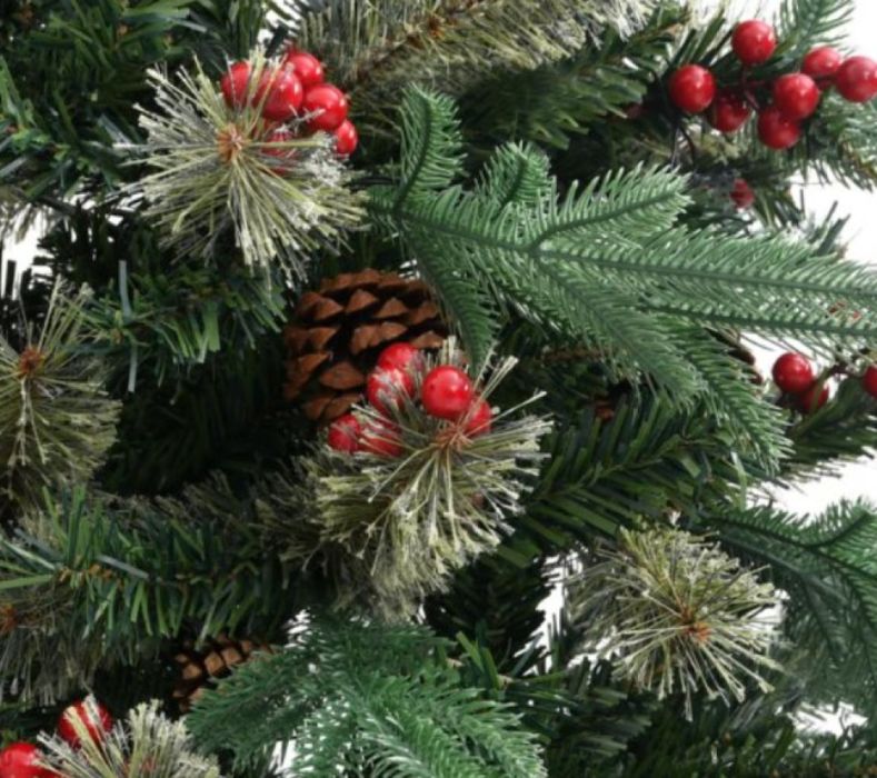 Изкуствена елха Luxury Diamond с червен глог и шишарки