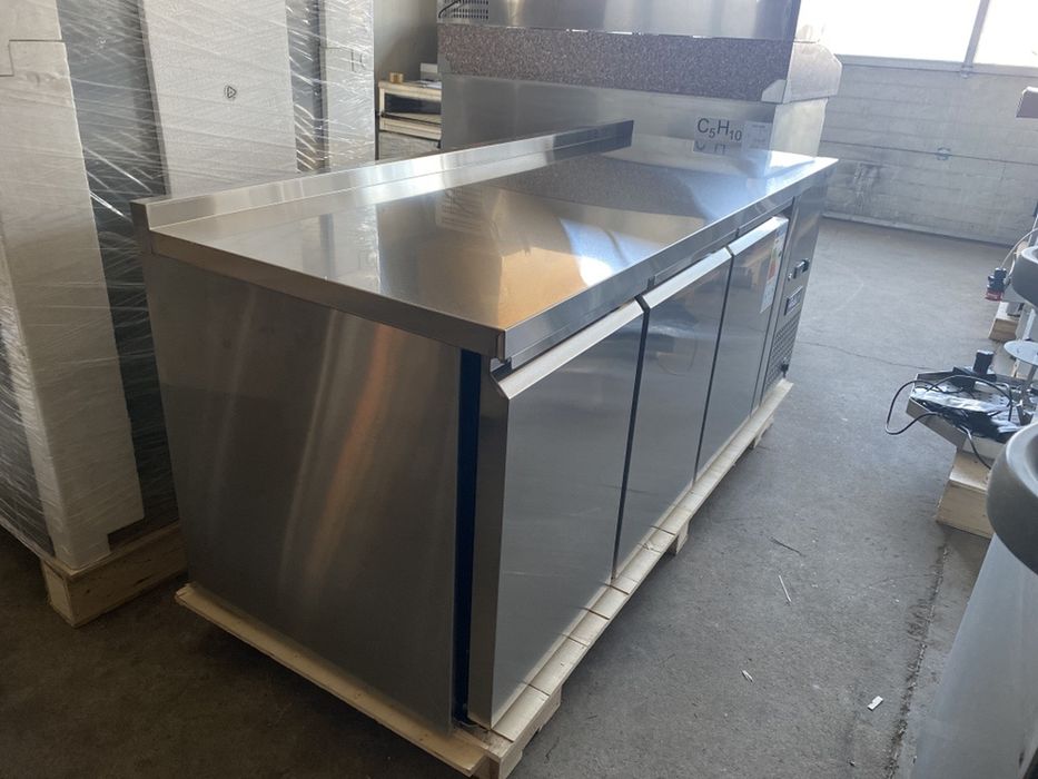 Хладилна маса 1800/700/850