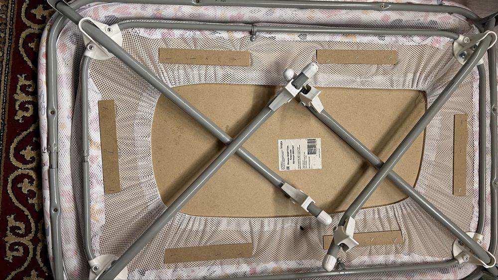 Продам манеж в хорошем состоянии