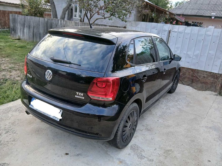 VOLKSWAGEN Polo 2010 — imagine 3