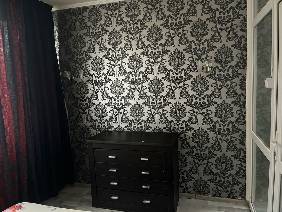 Garsoniera impartita in 2 camere,minim 3 luni